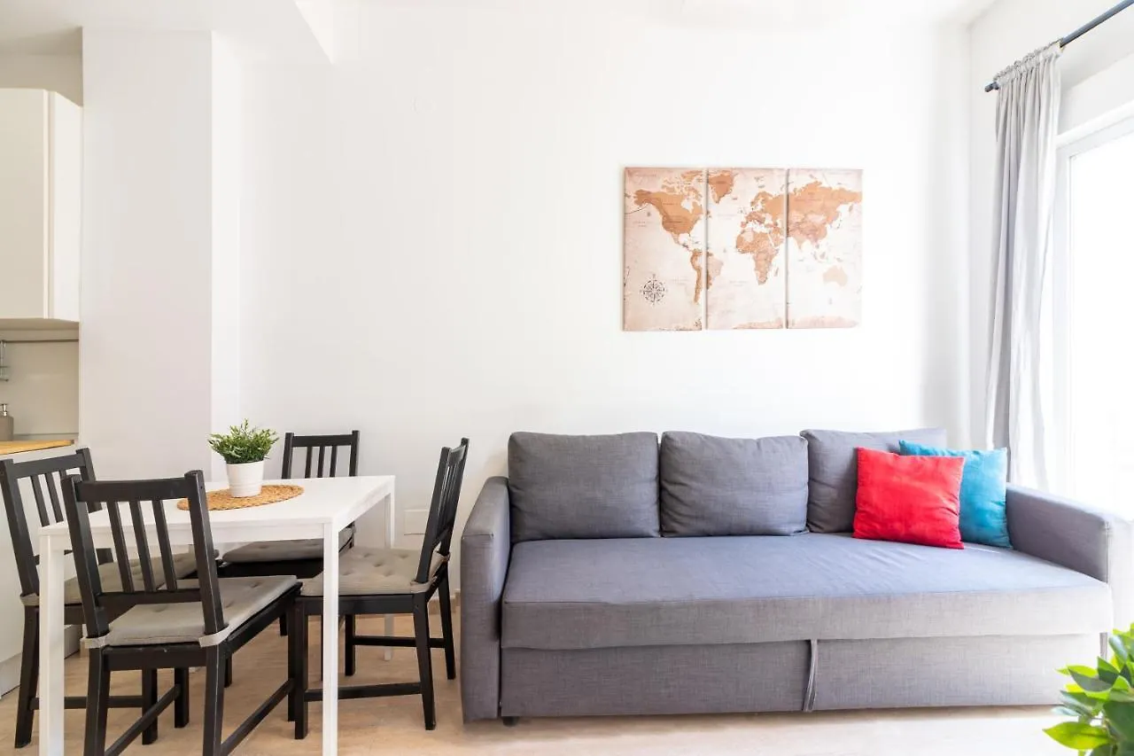 Malaga Center Flat. Carmen City Center Roof-Terrace Boutique Apartment